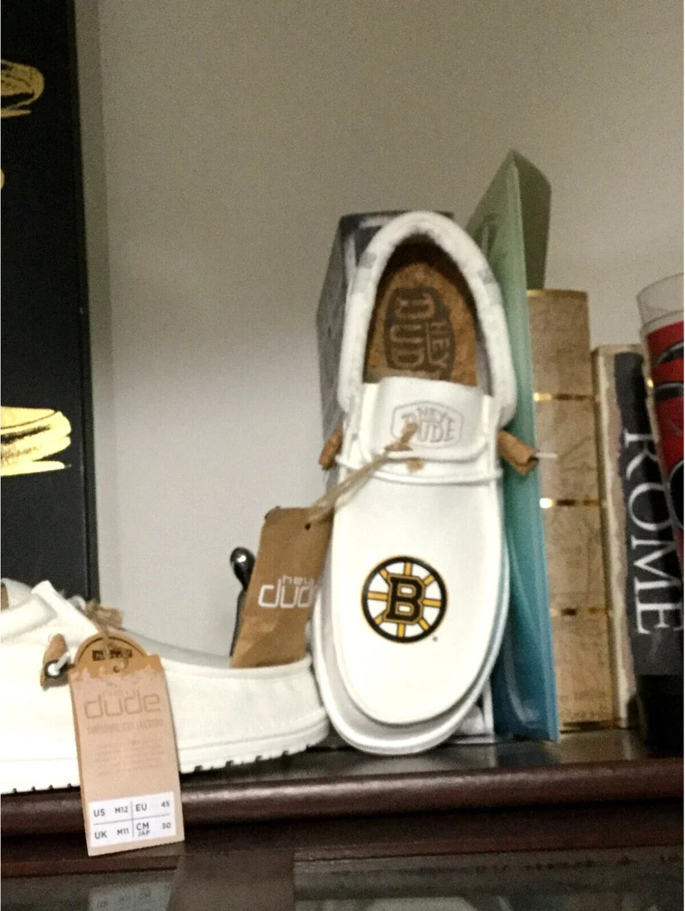 Hey Dudes Shoes Mens Size  12 Off White  Boston Bruins